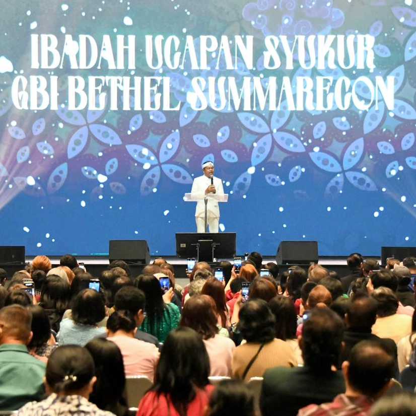 IMGDonec metus orci, malesuada et lectus vitae